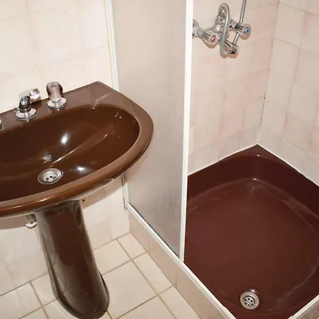 Apartamento Three-bedroom In *